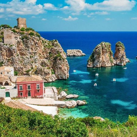 Villa Fiorenza - 100 Mt Dal Mare Castellammare del Golfo Bagian luar foto