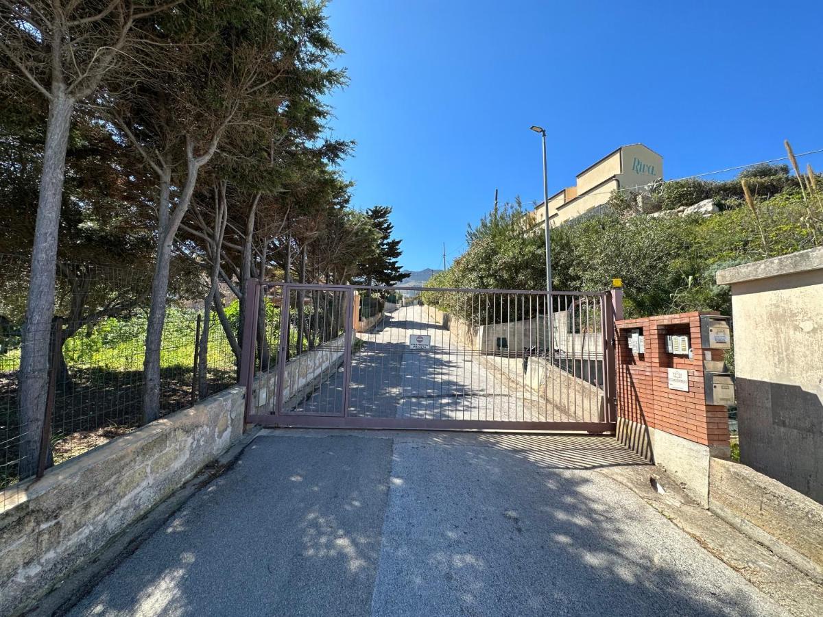 Villa Fiorenza - 100 Mt Dal Mare Castellammare del Golfo Bagian luar foto