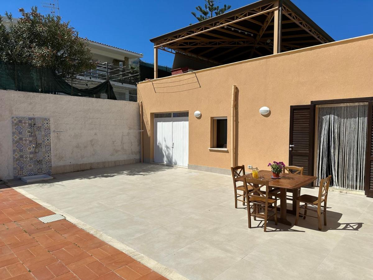 Villa Fiorenza - 100 Mt Dal Mare Castellammare del Golfo Bagian luar foto