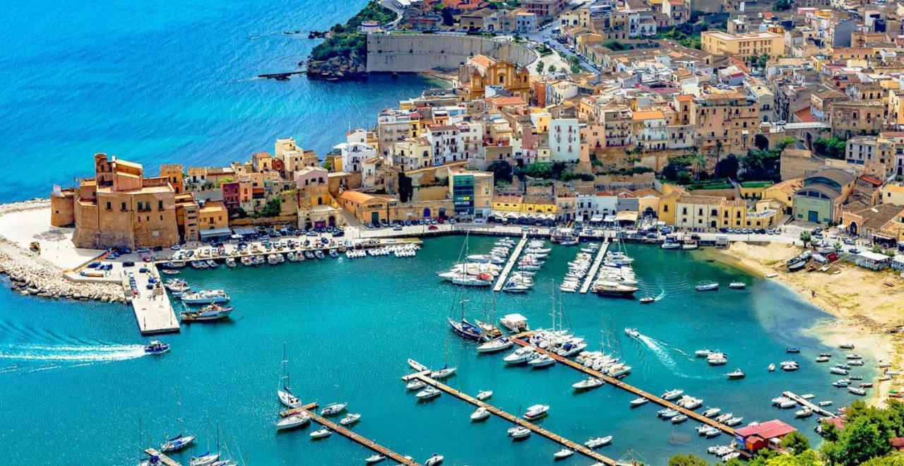 Villa Fiorenza - 100 Mt Dal Mare Castellammare del Golfo Bagian luar foto